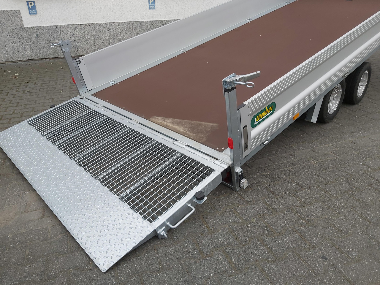 Unsinn Maschinentransporter PKL 3042-10-2040 426x204x350cm easyload Alufelgen 3000kg - Reboque plataforma/ Caixa aberta: foto 2 Unsinn Maschinentransporter PKL 3042-10-2040 426x204x350cm easyload Alufelgen 3000kg - Reboque plataforma/ Caixa aberta: foto 2