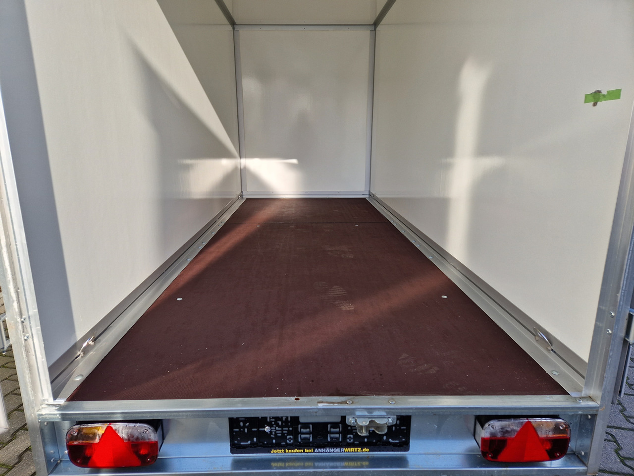 WM Meyer Koffer AZ 2040/151 S35 401x151x185cm (XL) 2000kg - Reboque furgão: foto 5 WM Meyer Koffer AZ 2040/151 S35 401x151x185cm (XL) 2000kg - Reboque furgão: foto 5