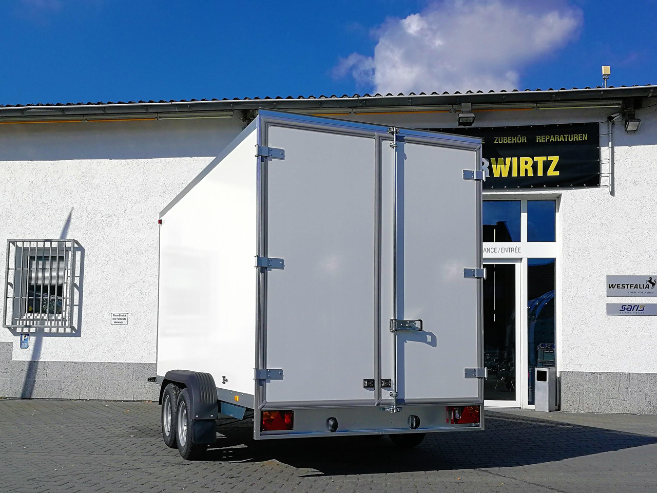WM Meyer Koffer AZ 3540/185 S35 401x185x205cm Seitentür (XL) 3500kg Modell 2024 - Reboque furgão: foto 4 WM Meyer Koffer AZ 3540/185 S35 401x185x205cm Seitentür (XL) 3500kg Modell 2024 - Reboque furgão: foto 4