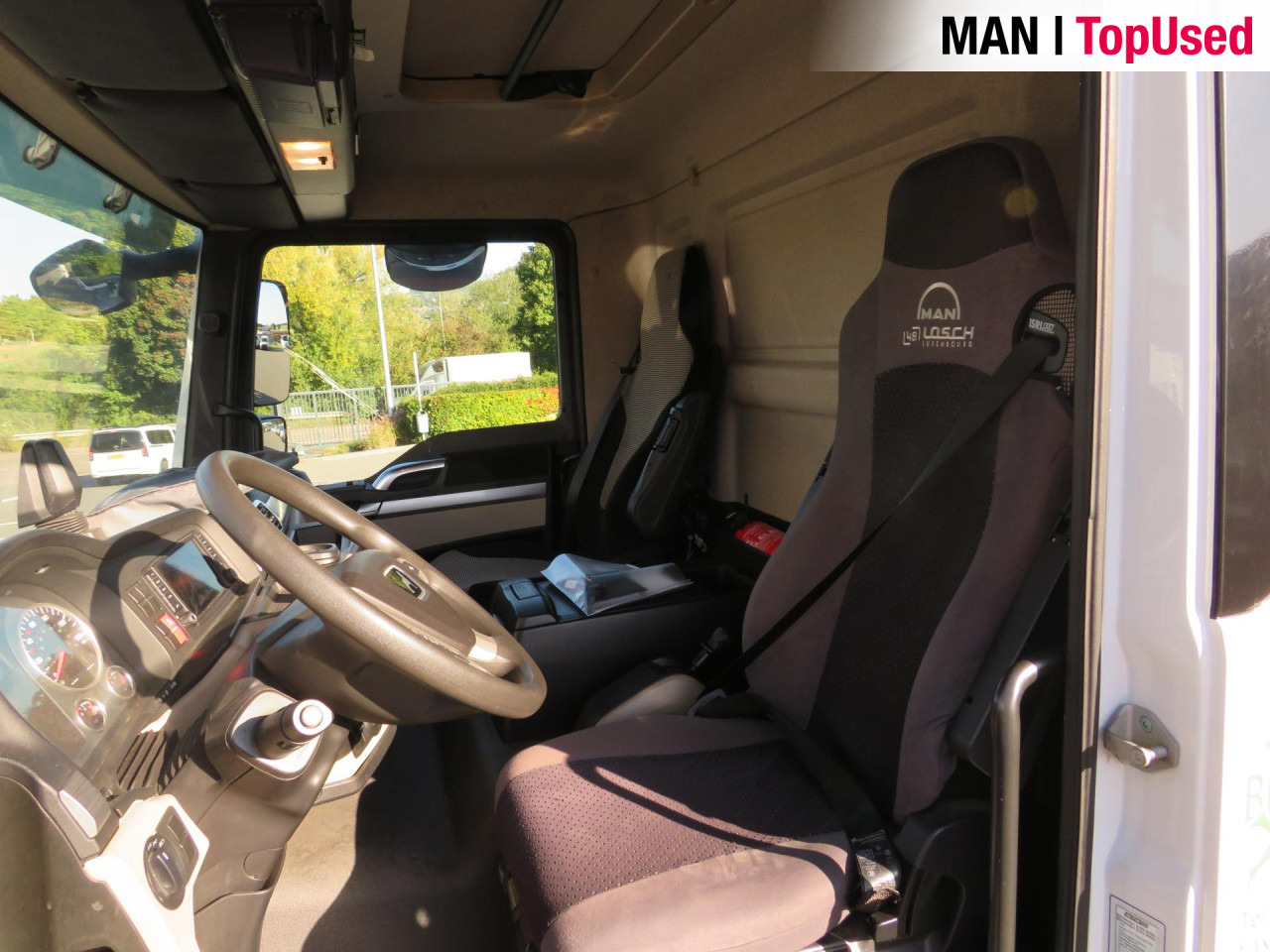 MAN eTGM 26.360 E 6X2-4 LL Kühlkoffer Klima Luftfeder - Camião frigorífico, Caminhão elétrico: foto 2 MAN eTGM 26.360 E 6X2-4 LL Kühlkoffer Klima Luftfeder - Camião frigorífico, Caminhão elétrico: foto 2