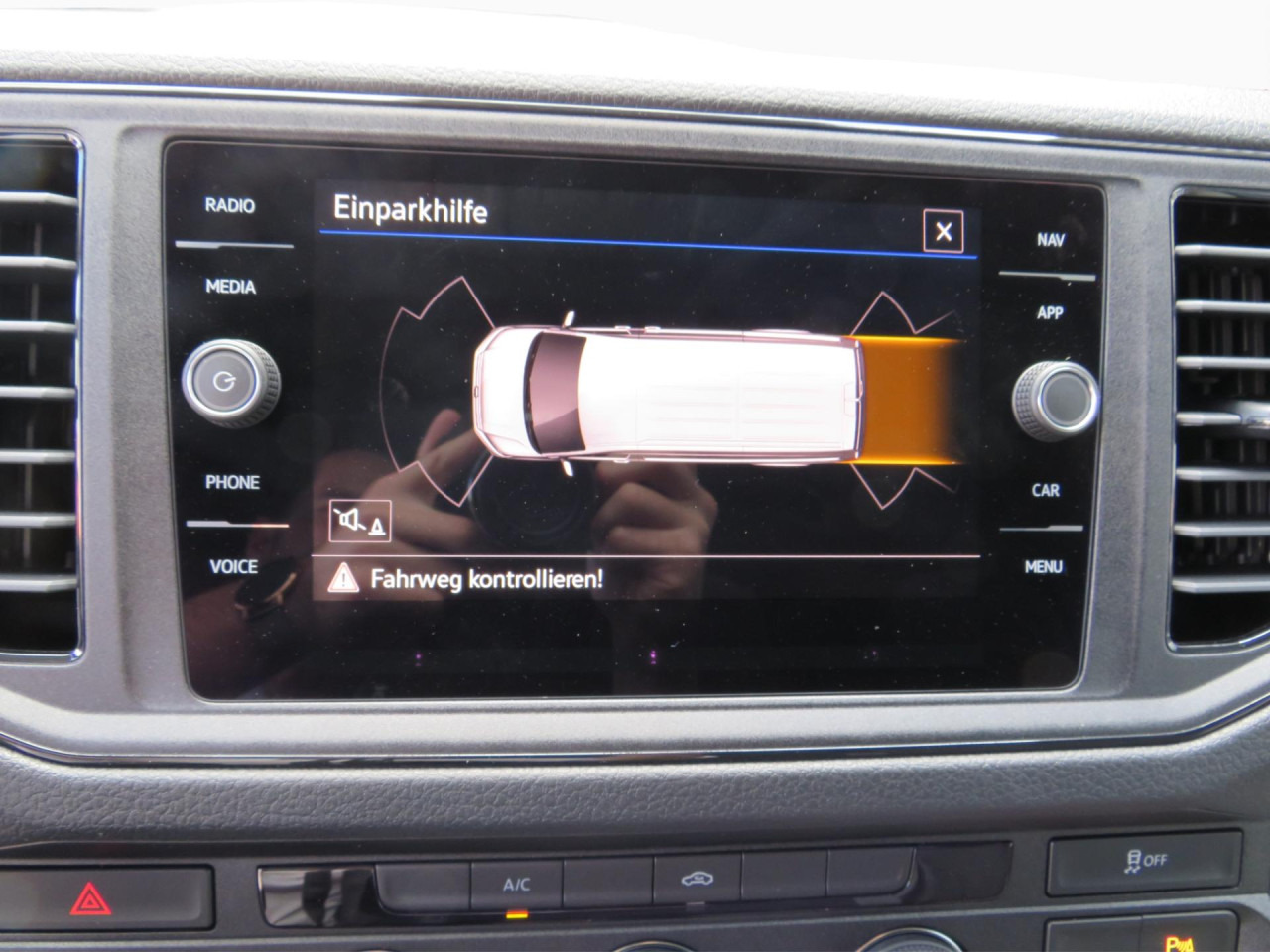 Furgão VOLKSWAGEN Crafter 35 L3H3 Kasten Klima Navi ZV: foto 6