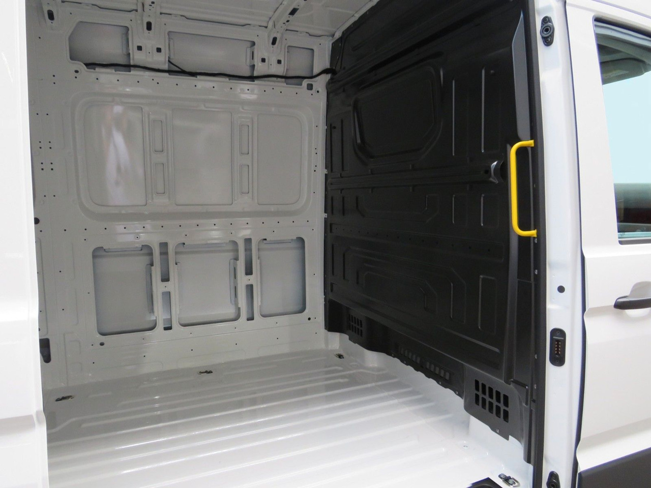 Furgão Volkswagen Crafter 35 L3H3 Kasten: foto 15