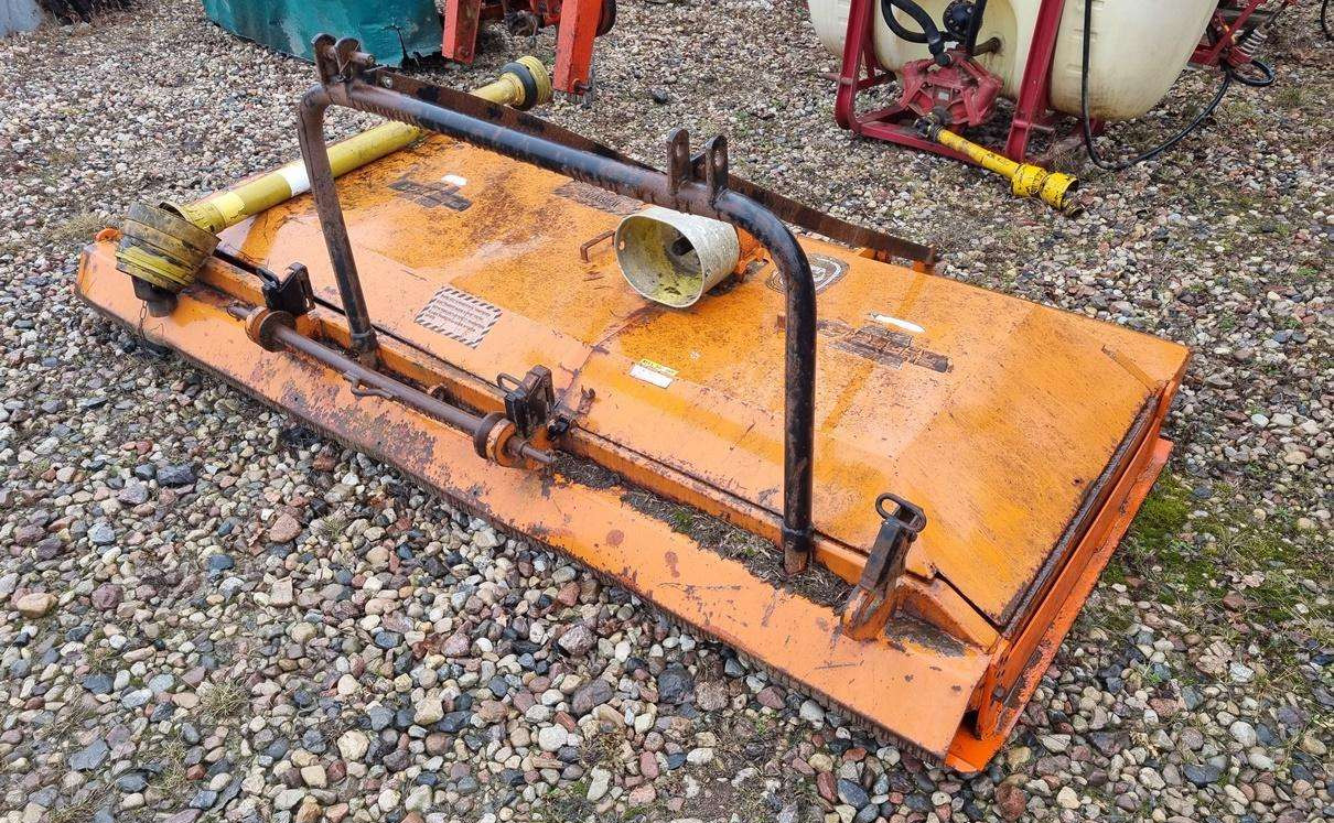 -Kita- PERFECT LB-275-V - Gadanheira: foto 1 -Kita- PERFECT LB-275-V - Gadanheira: foto 1