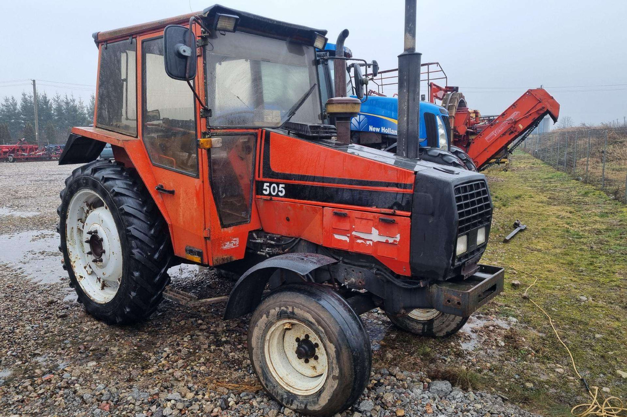 Valmet 505 - Trator: foto 1 Valmet 505 - Trator: foto 1