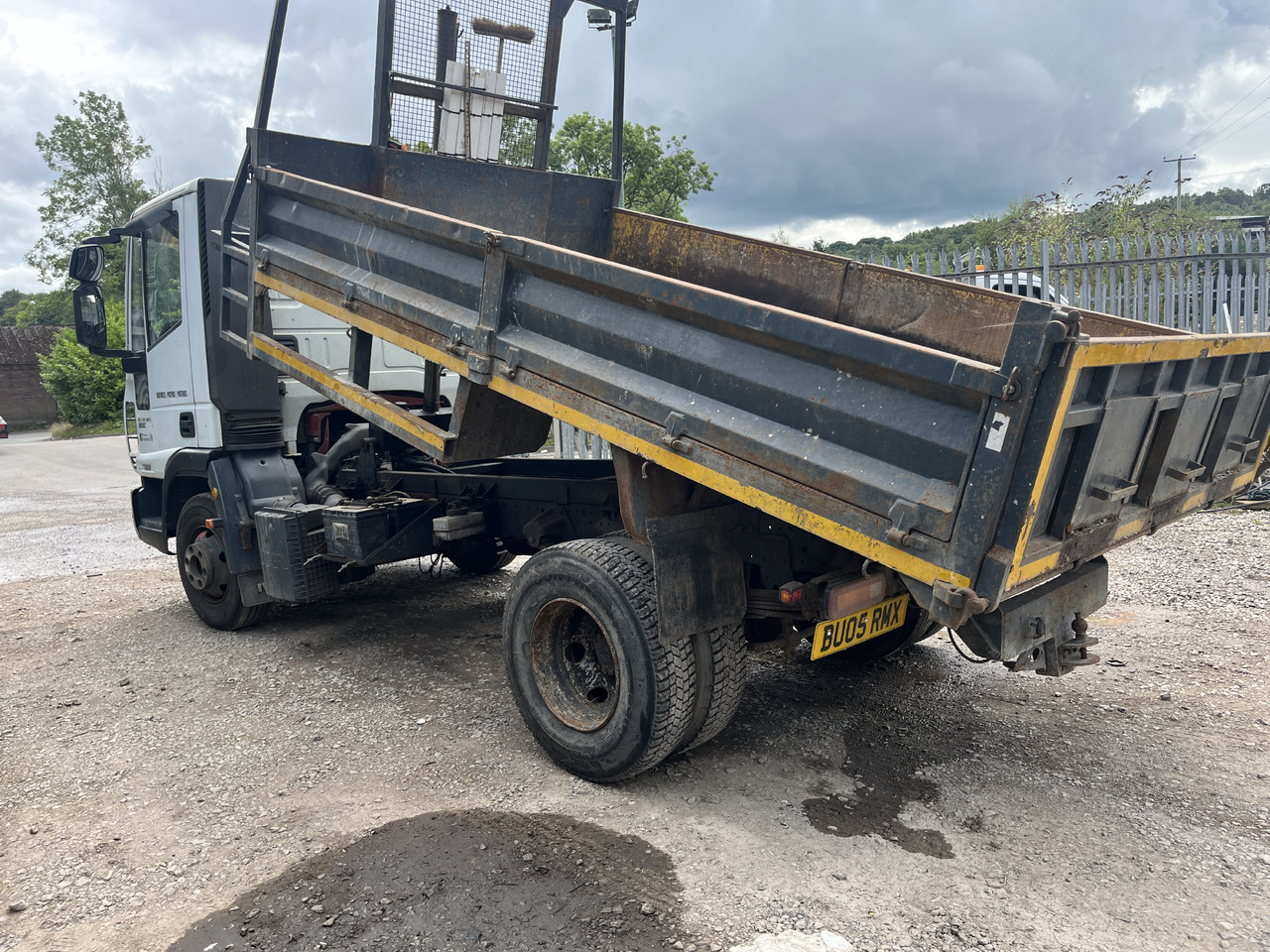 Iveco Euro Cargo 75 E17 - Camião basculante: foto 5 Iveco Euro Cargo 75 E17 - Camião basculante: foto 5