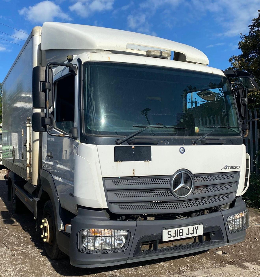 Mercedes Atego 816 - Camião furgão: foto 3 Mercedes Atego 816 - Camião furgão: foto 3