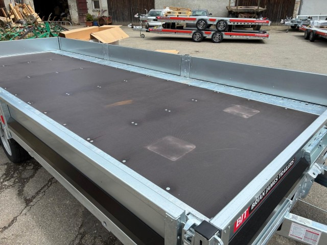Brian James Cargo Connect Universalanhänger 476-6024-35-3-12, 6000 x 2430 x 300 mm, 3,5 to., 12 Zoll - Reboque para carros: foto 2 Brian James Cargo Connect Universalanhänger 476-6024-35-3-12, 6000 x 2430 x 300 mm, 3,5 to., 12 Zoll - Reboque para carros: foto 2