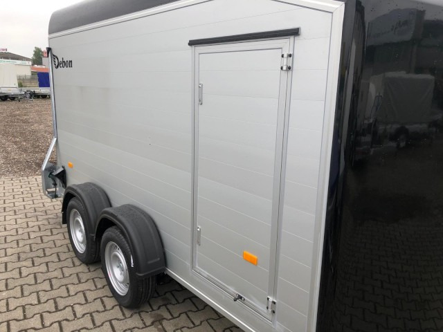 Cheval Liberte Debon Roadster 700 Alu + Türe 2600 kg, 100 km/h, 375x180x202cm - Reboque furgão: foto 4 Cheval Liberte Debon Roadster 700 Alu + Türe 2600 kg, 100 km/h, 375x180x202cm - Reboque furgão: foto 4