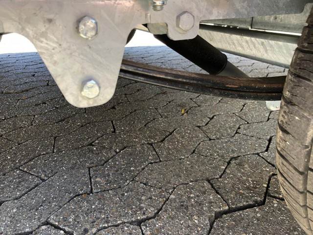 Hapert Indigo LF-2 3600 x 1740 x 200 mm, 3,5 to. Gitterrampe, 100 km/h, Parabelfederung - Reboque para carros: foto 3 Hapert Indigo LF-2 3600 x 1740 x 200 mm, 3,5 to. Gitterrampe, 100 km/h, Parabelfederung - Reboque para carros: foto 3