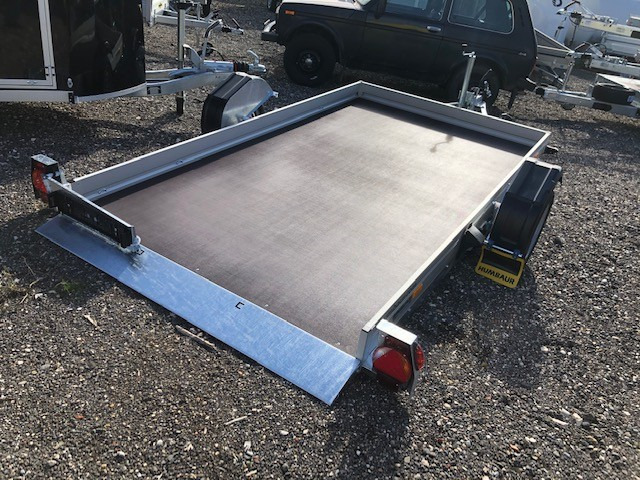 Humbaur Absenkanhänger HKT 182515 S, 2500 x 1565 x 150 mm, 1,8 to. - Reboque para carros: foto 1 Humbaur Absenkanhänger HKT 182515 S, 2500 x 1565 x 150 mm, 1,8 to. - Reboque para carros: foto 1