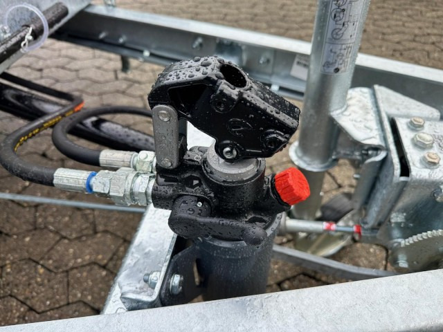 Reboque para carros novo Humbaur Allcomfort MTKA 30 42 22 3,0 to. 4200x2180x200mm: foto 6