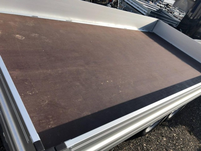 Humbaur HT 354121 Hochlader 3,5 to. 4100 x 2100 x 350 mm - Reboque para carros: foto 3 Humbaur HT 354121 Hochlader 3,5 to. 4100 x 2100 x 350 mm - Reboque para carros: foto 3
