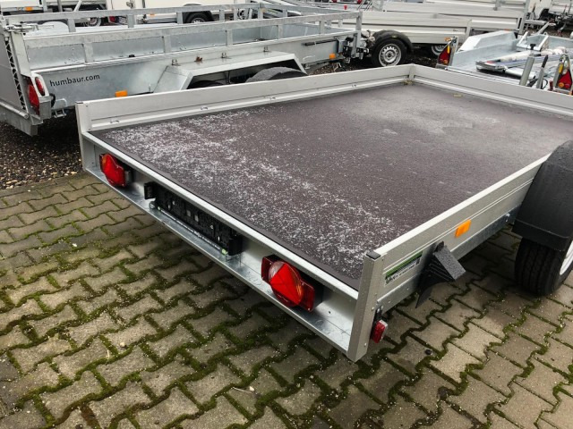 Humbaur Kleinfahrzeugtransporter KFT 153117, 1,5 t. 3115 x 1765 x 150 mm - Reboque para moto: foto 4 Humbaur Kleinfahrzeugtransporter KFT 153117, 1,5 t. 3115 x 1765 x 150 mm - Reboque para moto: foto 4