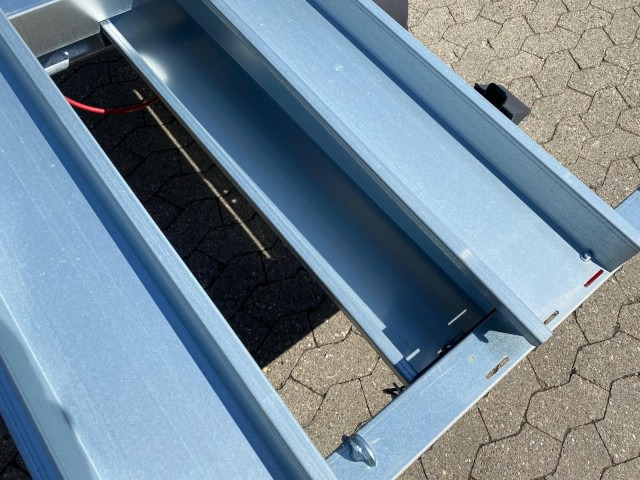 Reboque para moto novo Humbaur Motorradanhänger HM 102113, HM 10 21 13, 1,0 t. 2095 x 1365 x 70 mm: foto 7