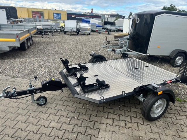 Lorries Motorradanhänger MT-2, 0,75 to. 240 x 174 cm, Alufelgen - Reboque para moto: foto 2 Lorries Motorradanhänger MT-2, 0,75 to. 240 x 174 cm, Alufelgen - Reboque para moto: foto 2