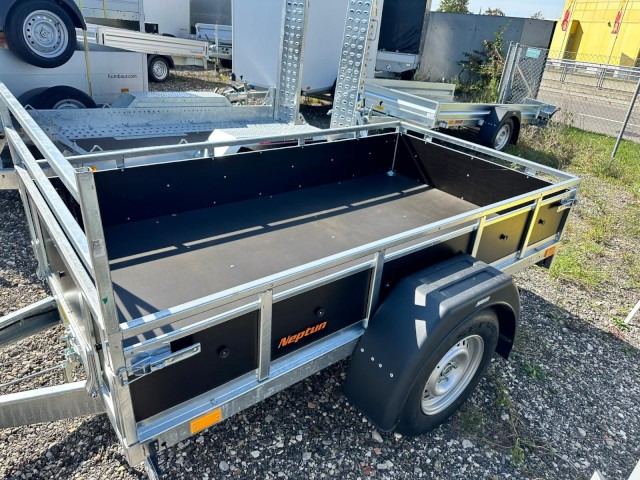 Neptun Tieflader BOIS, GN127, N13-236 bois, 1,3 to. 2360 x 1290 x 360 mm - Reboque para carros: foto 4 Neptun Tieflader BOIS, GN127, N13-236 bois, 1,3 to. 2360 x 1290 x 360 mm - Reboque para carros: foto 4