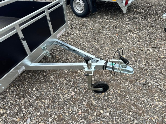 Neptun Tieflader Trailwood, GN079, N7-236, 0,75 to. 2360 x 1250 x 380 mm - Reboque para carros: foto 2 Neptun Tieflader Trailwood, GN079, N7-236, 0,75 to. 2360 x 1250 x 380 mm - Reboque para carros: foto 2