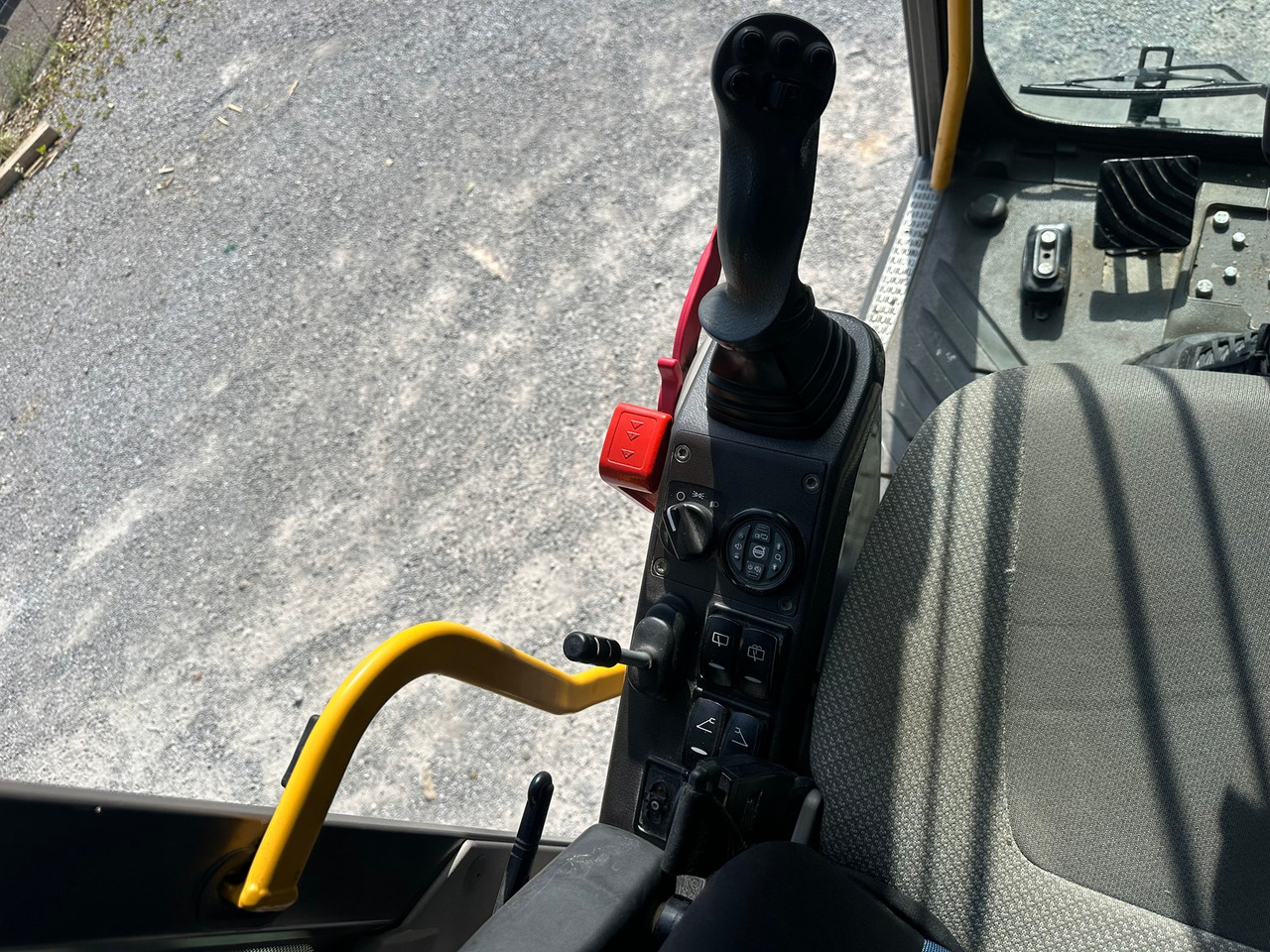 Escavadeira VOLVO EW 210 D 24t Greifer: foto 13