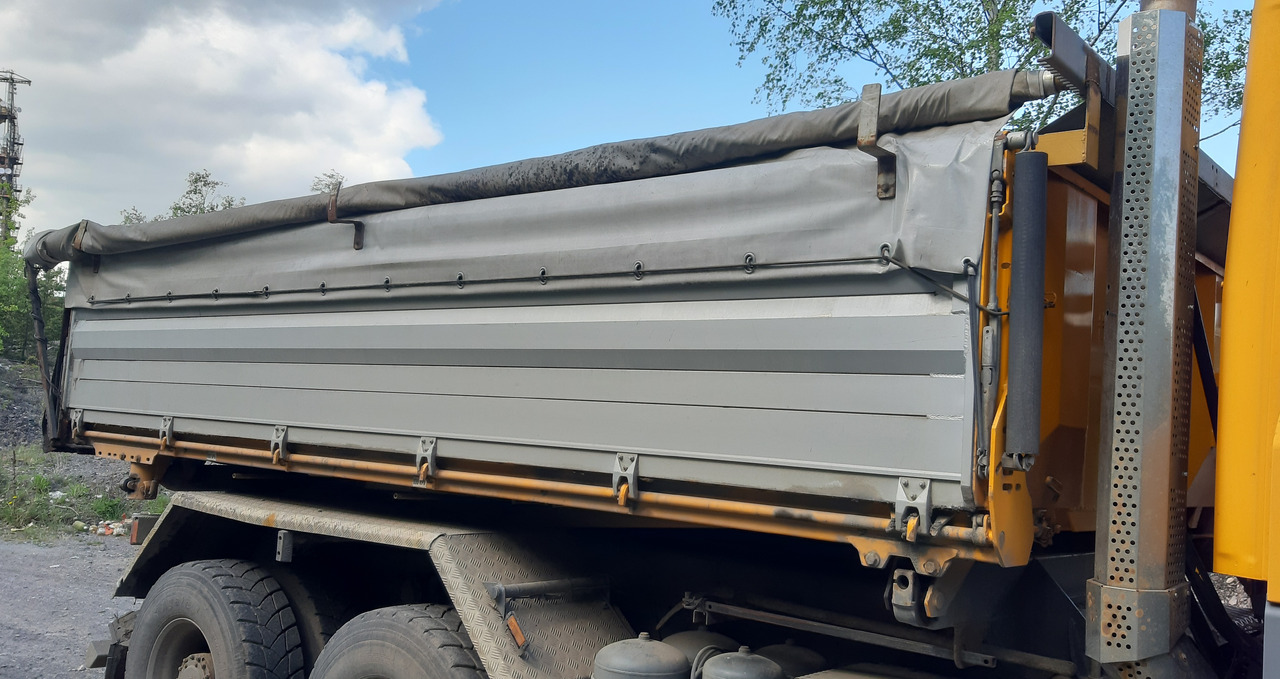 DAF XF 460 6x4 SCHWARZMÜLLER / ZF INTARDER / NOSNSOT 13.900 kg - Camião basculante: foto 5 DAF XF 460 6x4 SCHWARZMÜLLER / ZF INTARDER / NOSNSOT 13.900 kg - Camião basculante: foto 5