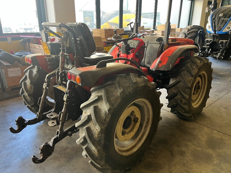 Antonio Carraro TRX 9400 - Trator: foto 3 Antonio Carraro TRX 9400 - Trator: foto 3