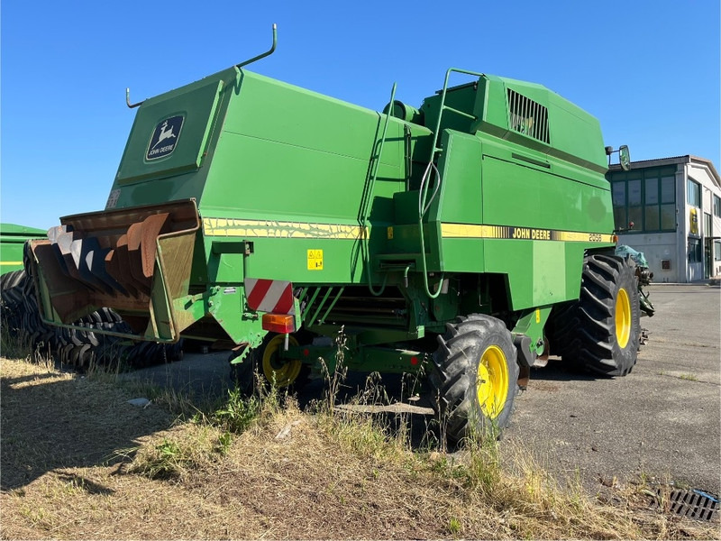 John Deere 2058 - Ceifeira debulhadora: foto 5 John Deere 2058 - Ceifeira debulhadora: foto 5