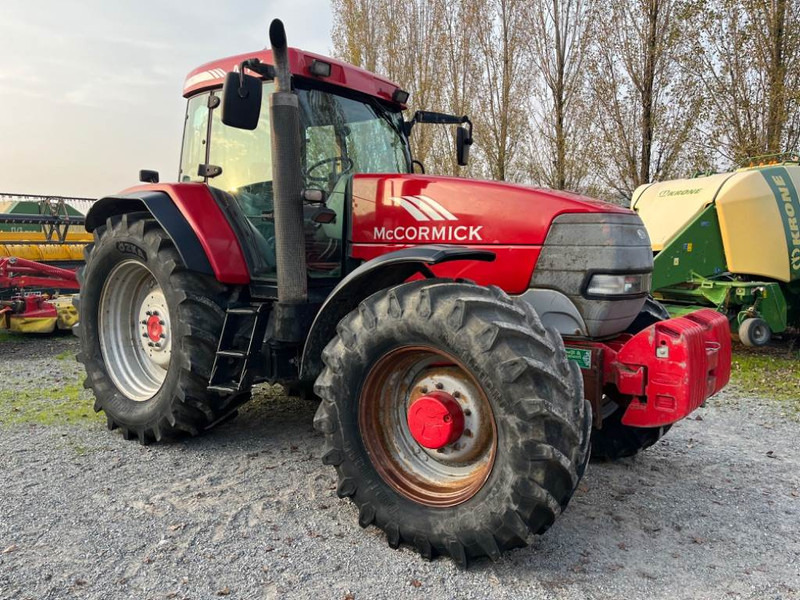 MCCORMICK MTX 200 - Trator: foto 1 MCCORMICK MTX 200 - Trator: foto 1