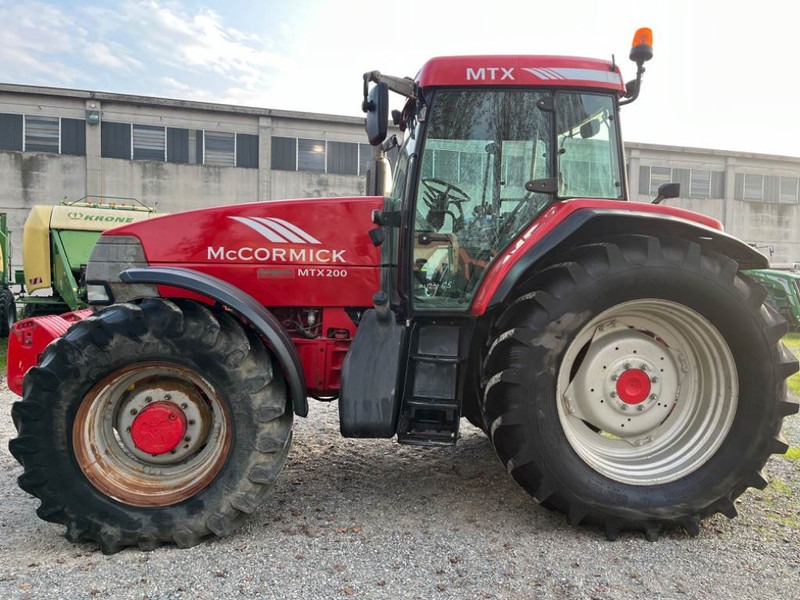 MCCORMICK MTX 200 - Trator: foto 4 MCCORMICK MTX 200 - Trator: foto 4
