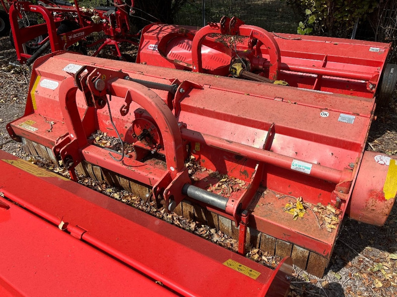 Maschio Tornado 280 - Equipamento de pós-colheita: foto 1 Maschio Tornado 280 - Equipamento de pós-colheita: foto 1