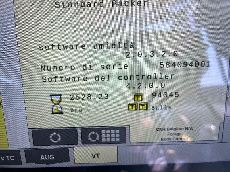 Enfardadeira de fardos quadrados New Holland 1290: foto 8