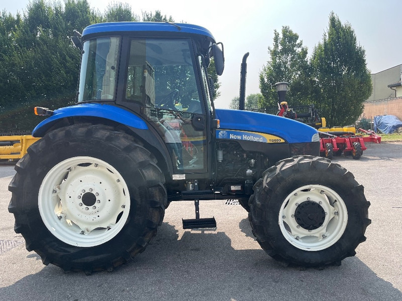 New Holland TD 90 D - Trator: foto 4 New Holland TD 90 D - Trator: foto 4