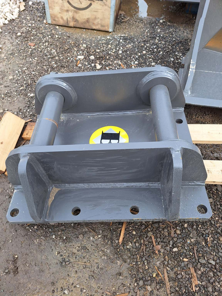 Balavto attachment plate NPK-D-3500 - Acoplamento rápido por Máquina de construção: foto 2 Balavto attachment plate NPK-D-3500 - Acoplamento rápido por Máquina de construção: foto 2