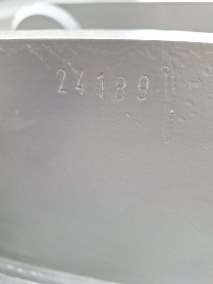 Balavto attachment plate NPK-D-3500 - Acoplamento rápido por Máquina de construção: foto 5 Balavto attachment plate NPK-D-3500 - Acoplamento rápido por Máquina de construção: foto 5