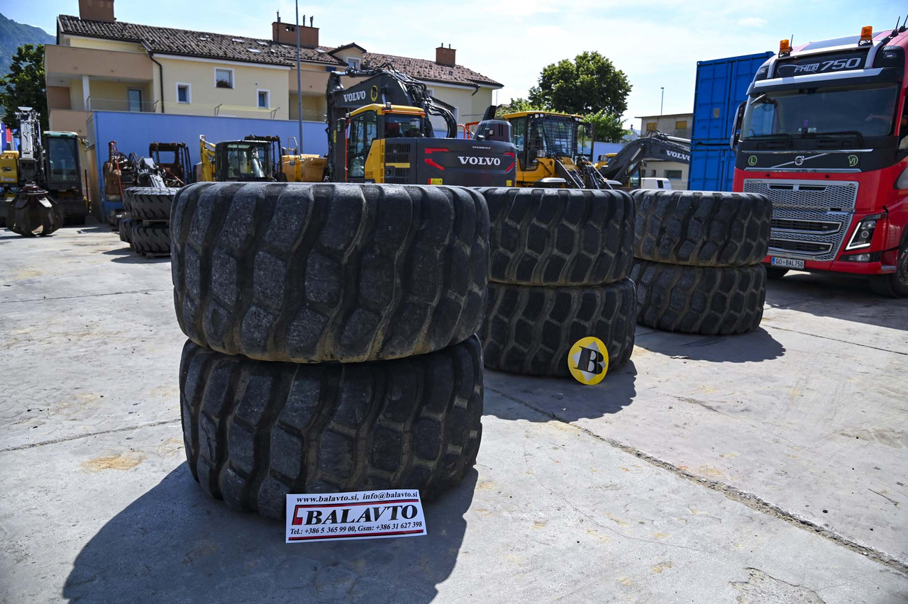 Bridgestone tires 30/65R25 with rims - Roda completa por Dumper: foto 1 Bridgestone tires 30/65R25 with rims - Roda completa por Dumper: foto 1