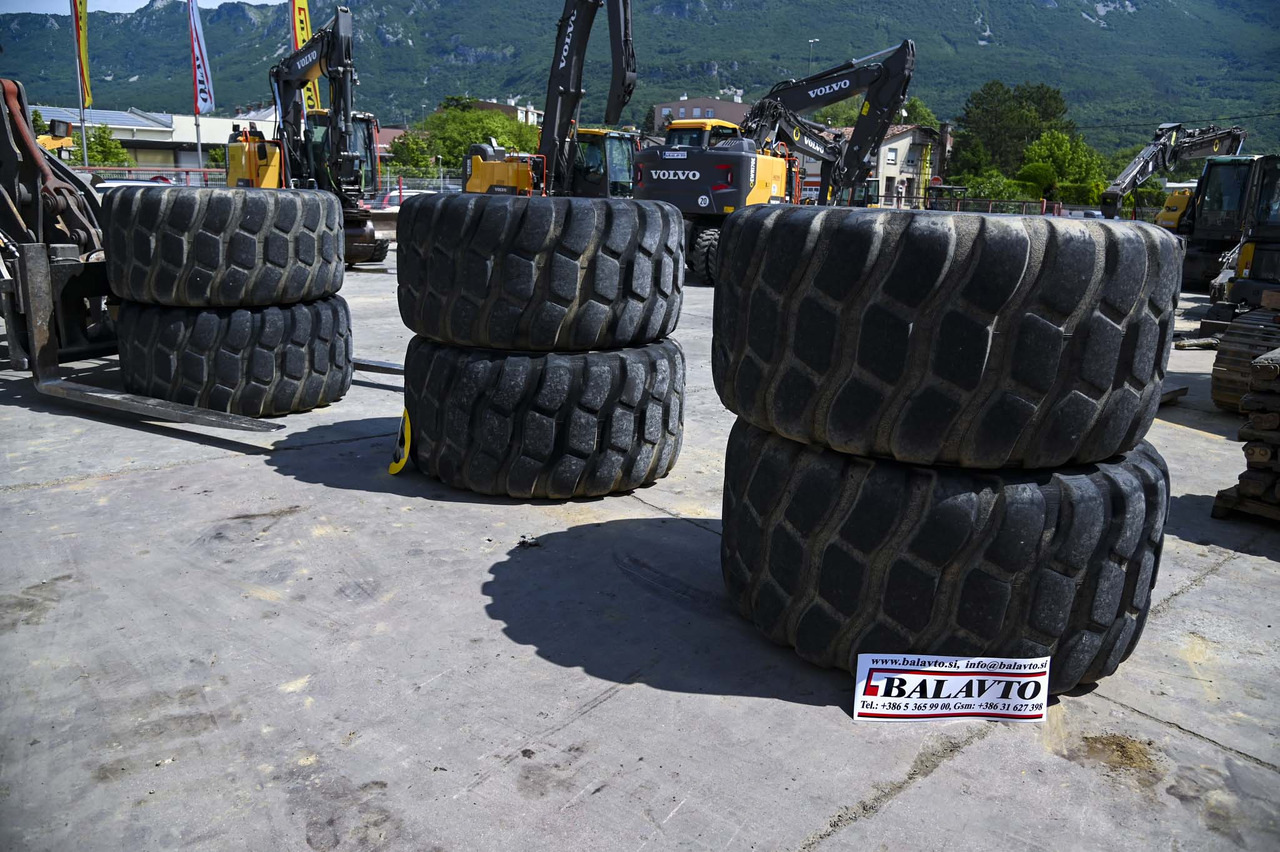 Bridgestone tires 30/65R25 with rims - Roda completa por Dumper: foto 3 Bridgestone tires 30/65R25 with rims - Roda completa por Dumper: foto 3