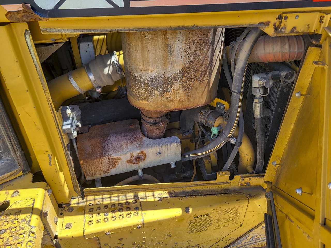 Buldôzer CATERPILLAR D6R: foto 18 Buldôzer CATERPILLAR D6R: foto 18