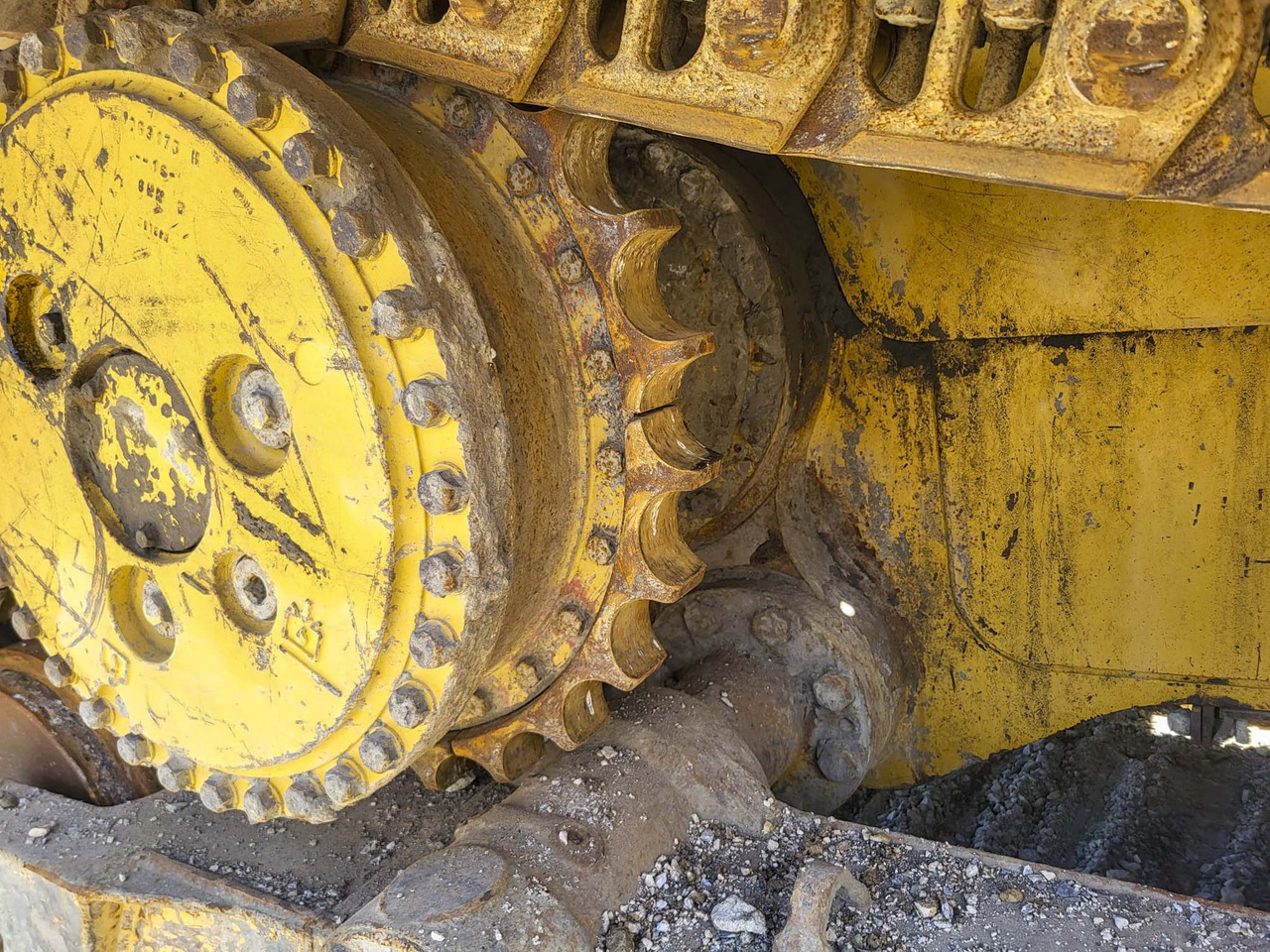 Buldôzer CATERPILLAR D6R: foto 17 Buldôzer CATERPILLAR D6R: foto 17