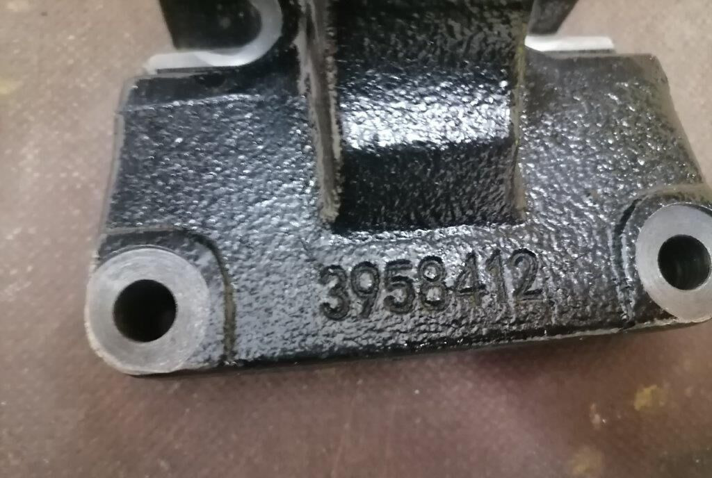 Fan support for Cummins engines - Motor e peças por Escavadeira: foto 3 Fan support for Cummins engines - Motor e peças por Escavadeira: foto 3