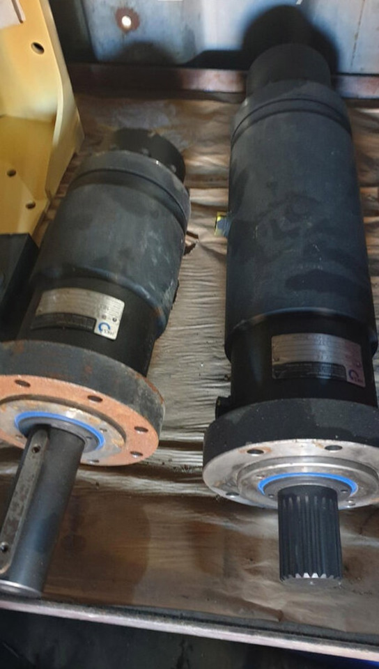 HKS DA--H 80 240º ESK1602481 for Putzmeister SPM 500 roadheader - Motor hidráulico: foto 1 HKS DA--H 80 240º ESK1602481 for Putzmeister SPM 500 roadheader - Motor hidráulico: foto 1