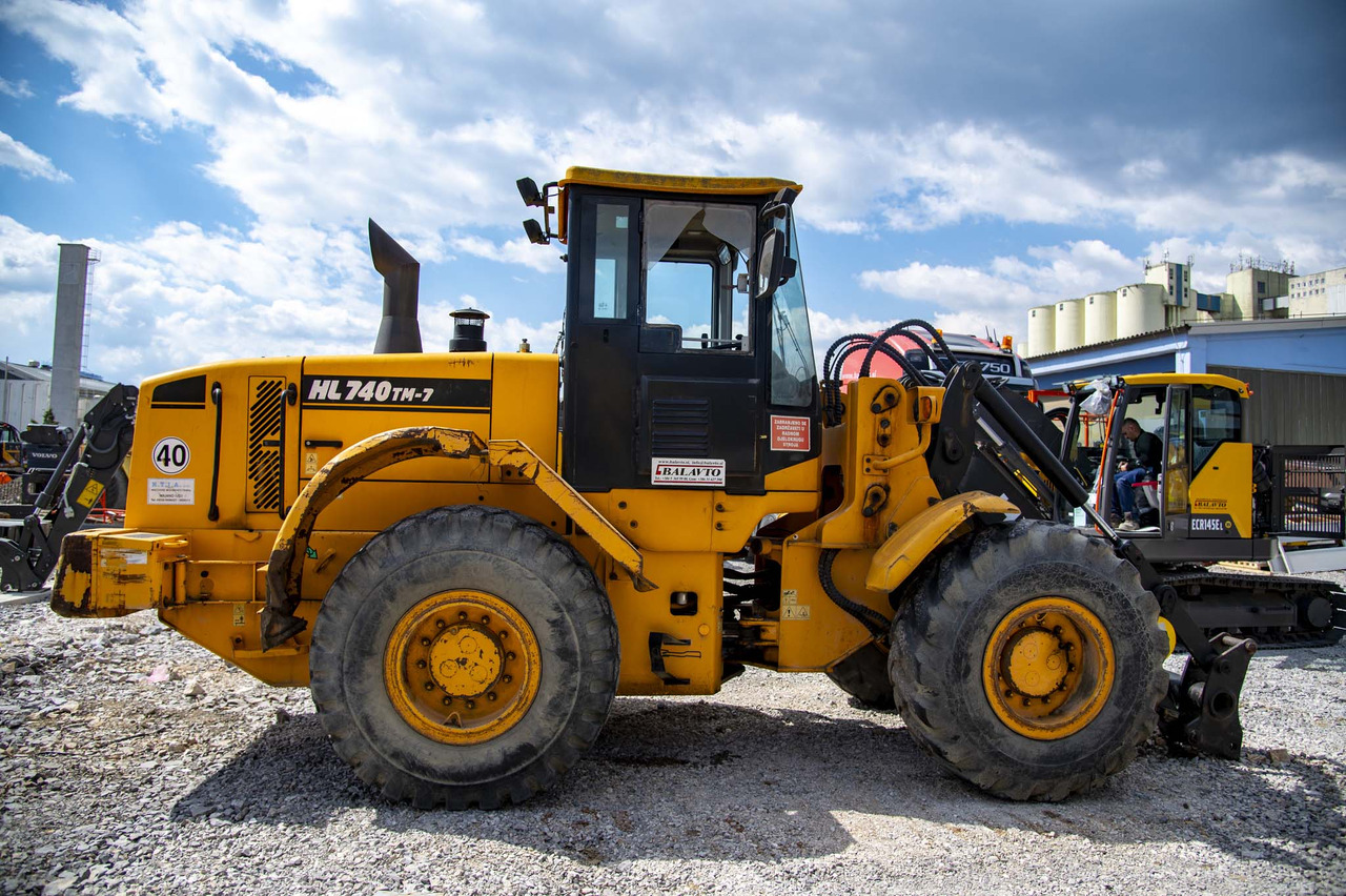 Pá carregadora de rodas HYUNDAI HL740TM-7 for parts: foto 8