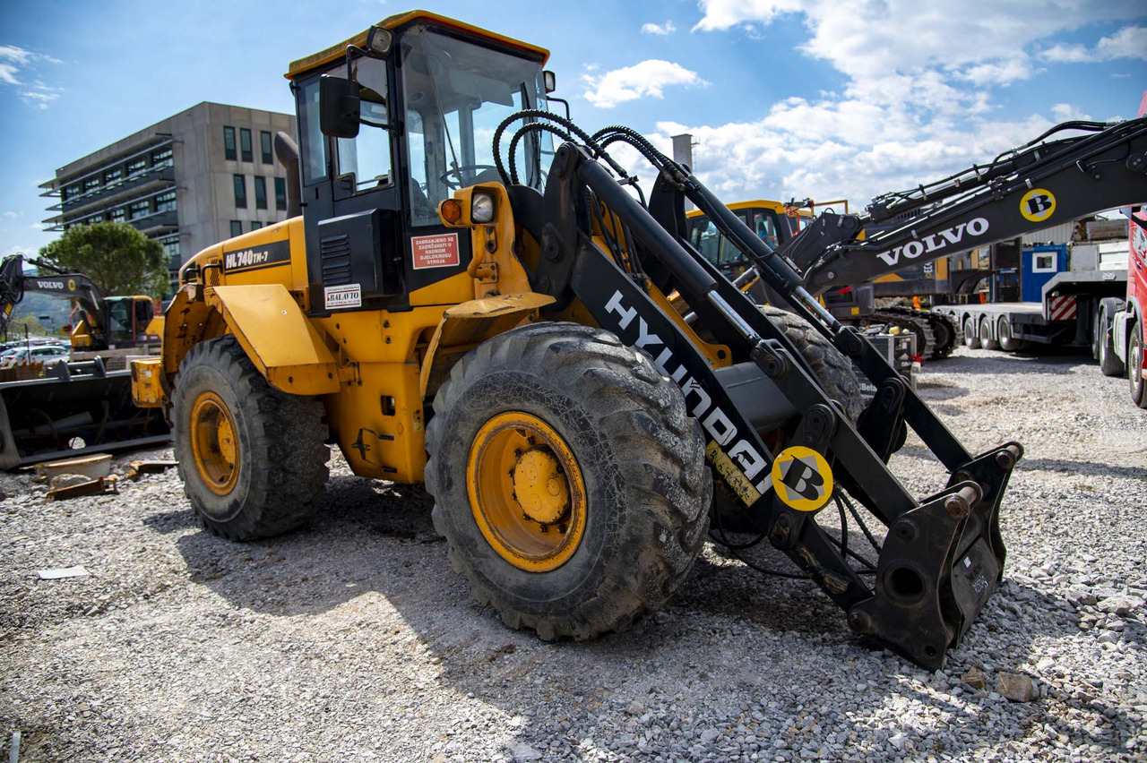 Pá carregadora de rodas HYUNDAI HL740TM-7 for parts: foto 9