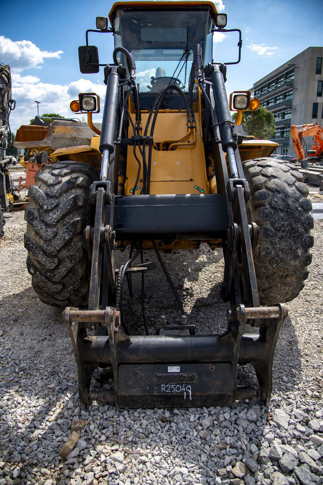 Pá carregadora de rodas HYUNDAI HL740TM-7 for parts: foto 13