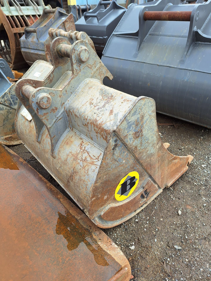 Int. equipment Verdun digging bucket 1000 mm - Balde escavadora: foto 3 Int. equipment Verdun digging bucket 1000 mm - Balde escavadora: foto 3
