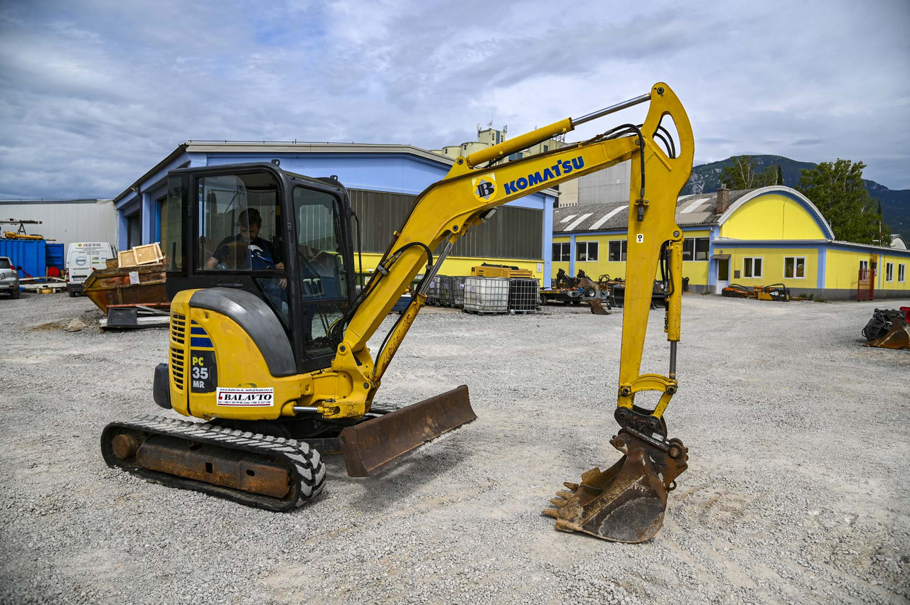 Mini escavadeira Komatsu PC35MR-2: foto 10