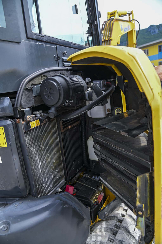 Mini escavadeira Komatsu PC35MR-2: foto 35