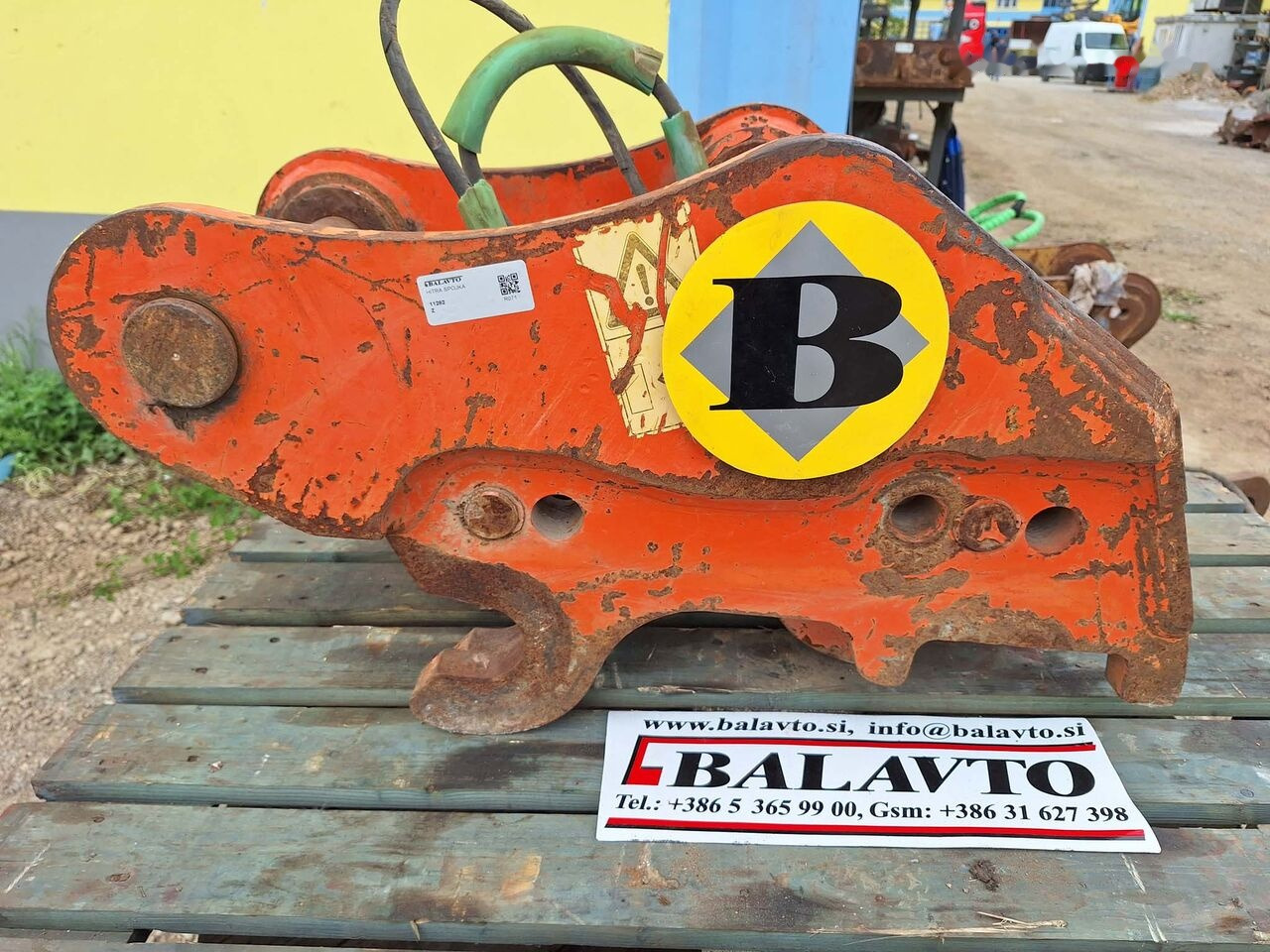 Trevi Benne A.R.ARH 20 - Acoplamento rápido por Escavadeira: foto 1 Trevi Benne A.R.ARH 20 - Acoplamento rápido por Escavadeira: foto 1