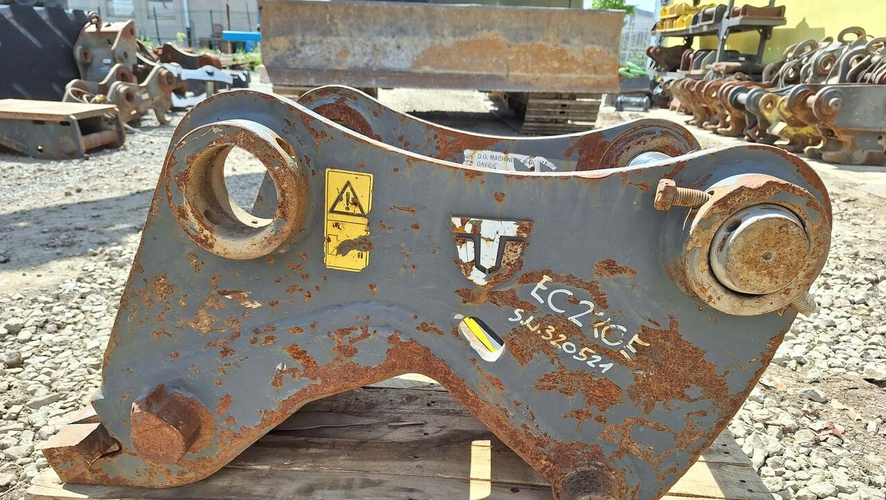 Trevi Benne hydraulic ARI Verachtert Volvo EC220E - Acoplamento rápido por Escavadeira: foto 5 Trevi Benne hydraulic ARI Verachtert Volvo EC220E - Acoplamento rápido por Escavadeira: foto 5