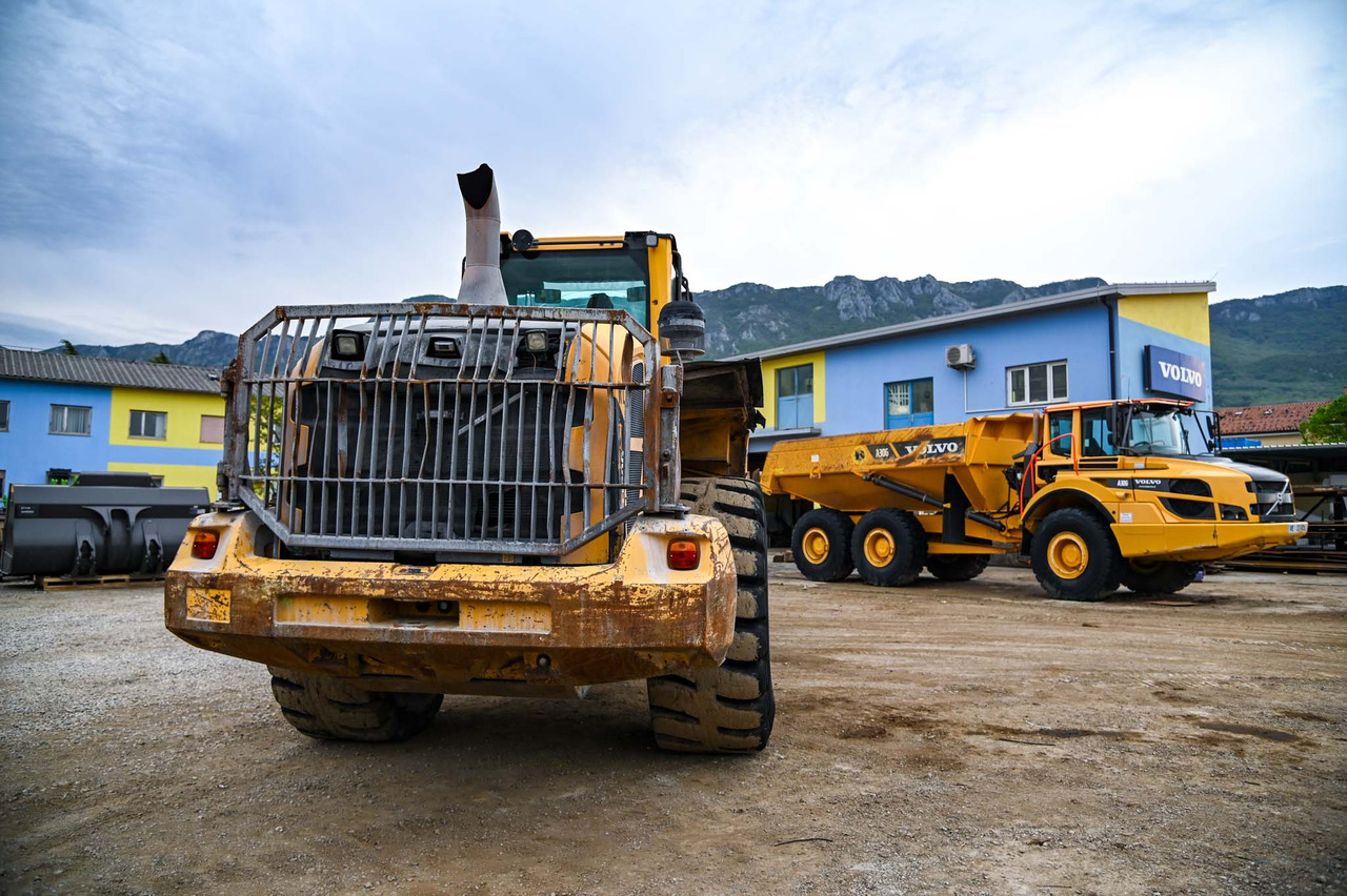 VOLVO L180G - Pá carregadora de rodas: foto 5 VOLVO L180G - Pá carregadora de rodas: foto 5