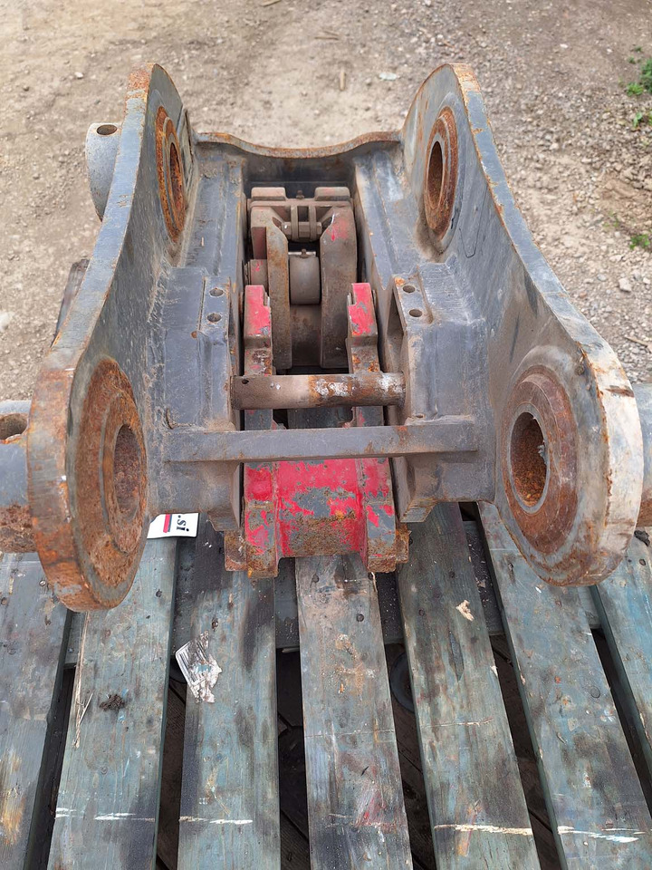 Volvo 14709434 Volvo EC140, EW140, ECR145 - Acoplamento rápido por Máquina de construção: foto 3 Volvo 14709434 Volvo EC140, EW140, ECR145 - Acoplamento rápido por Máquina de construção: foto 3