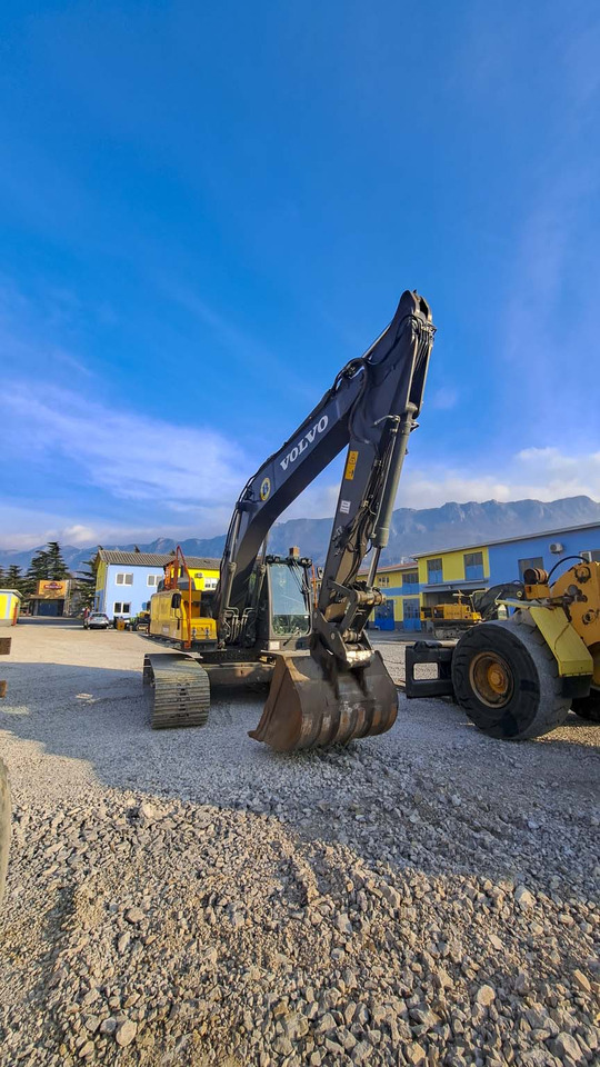 Volvo EC220EL - Escavadora de rastos: foto 4 Volvo EC220EL - Escavadora de rastos: foto 4