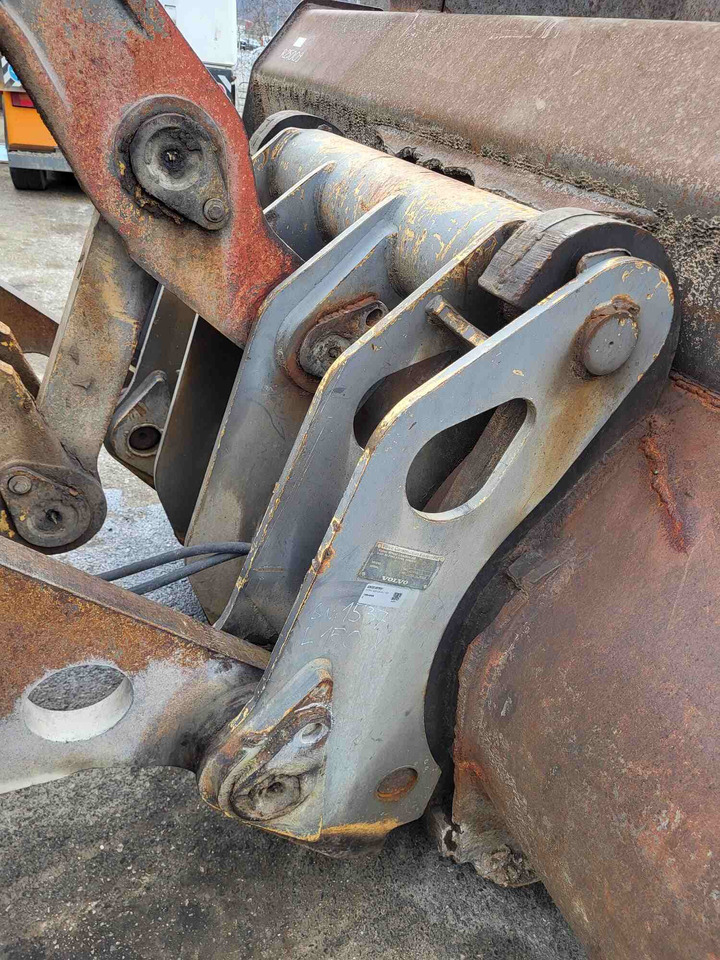 Volvo quick coupler - Acoplamento rápido por Pá carregadora: foto 2 Volvo quick coupler - Acoplamento rápido por Pá carregadora: foto 2